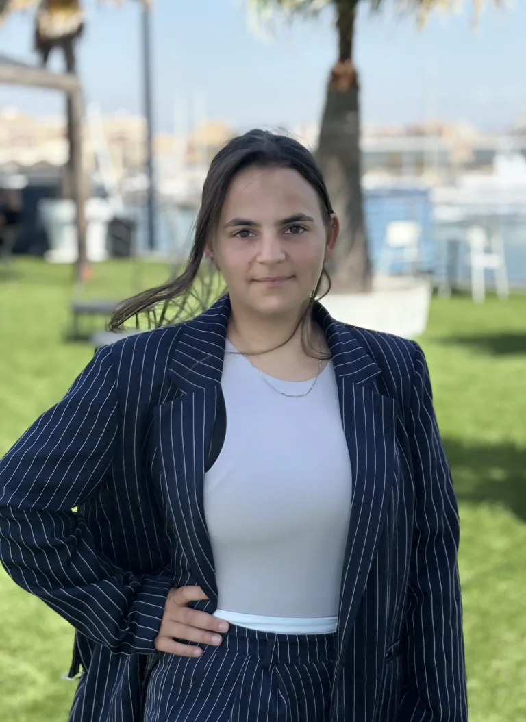 Aroa Lorente Project Manager 2